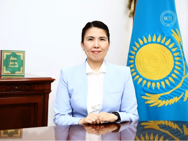Congratulations of the Chairman of the Board - Rector of the Kazakh National Women's Teacher Training University Gulmira Kanai on the professional holiday of teachers