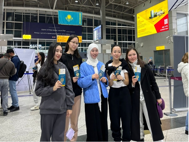5 students of QYZPU went to Poland